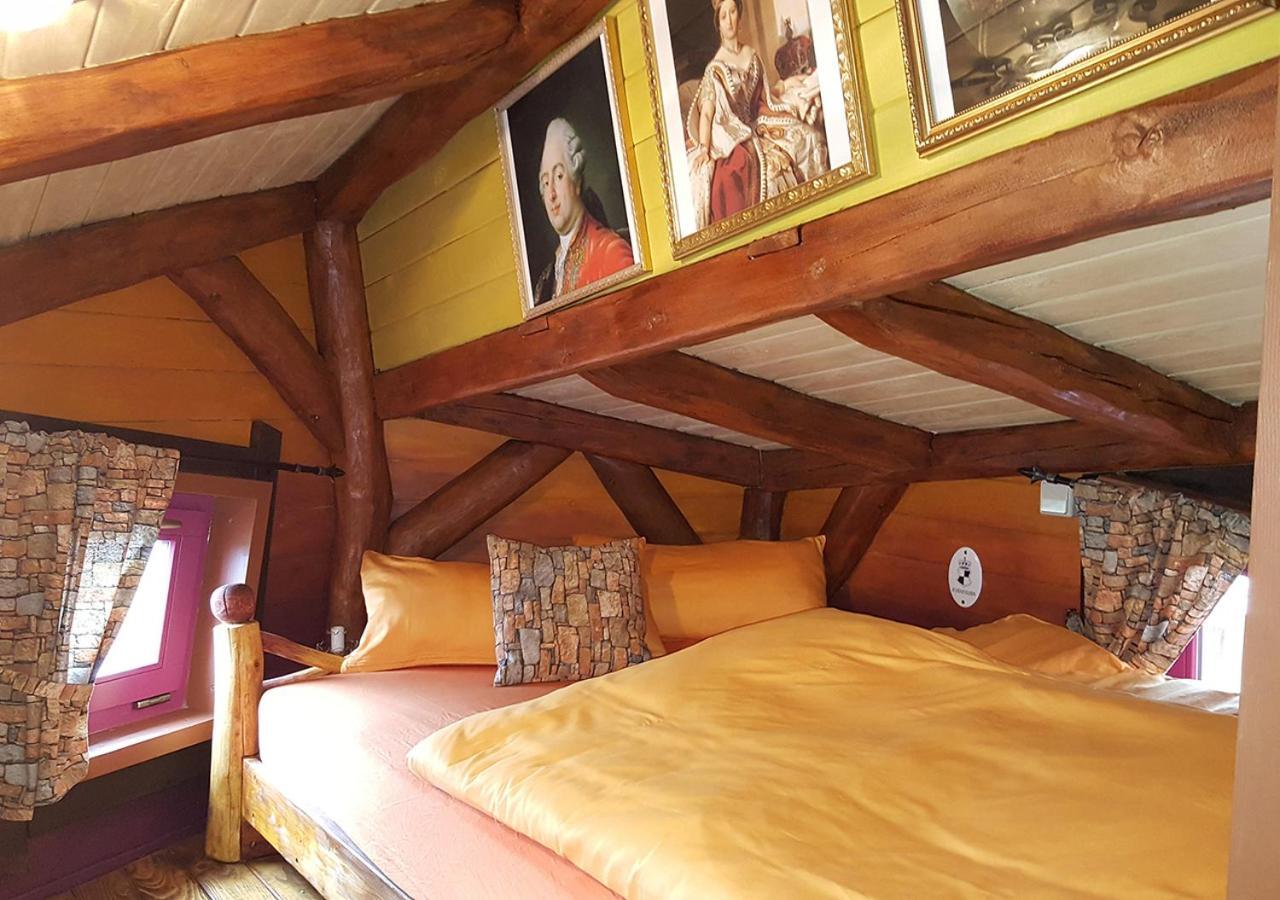 Baumhaushotel Oaseweil Weil im Schonbuch Esterno foto