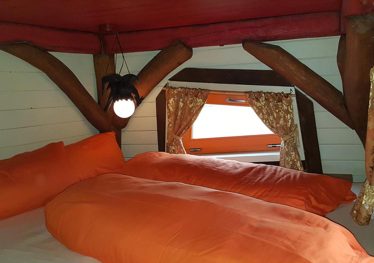 Baumhaushotel Oaseweil Weil im Schonbuch Esterno foto